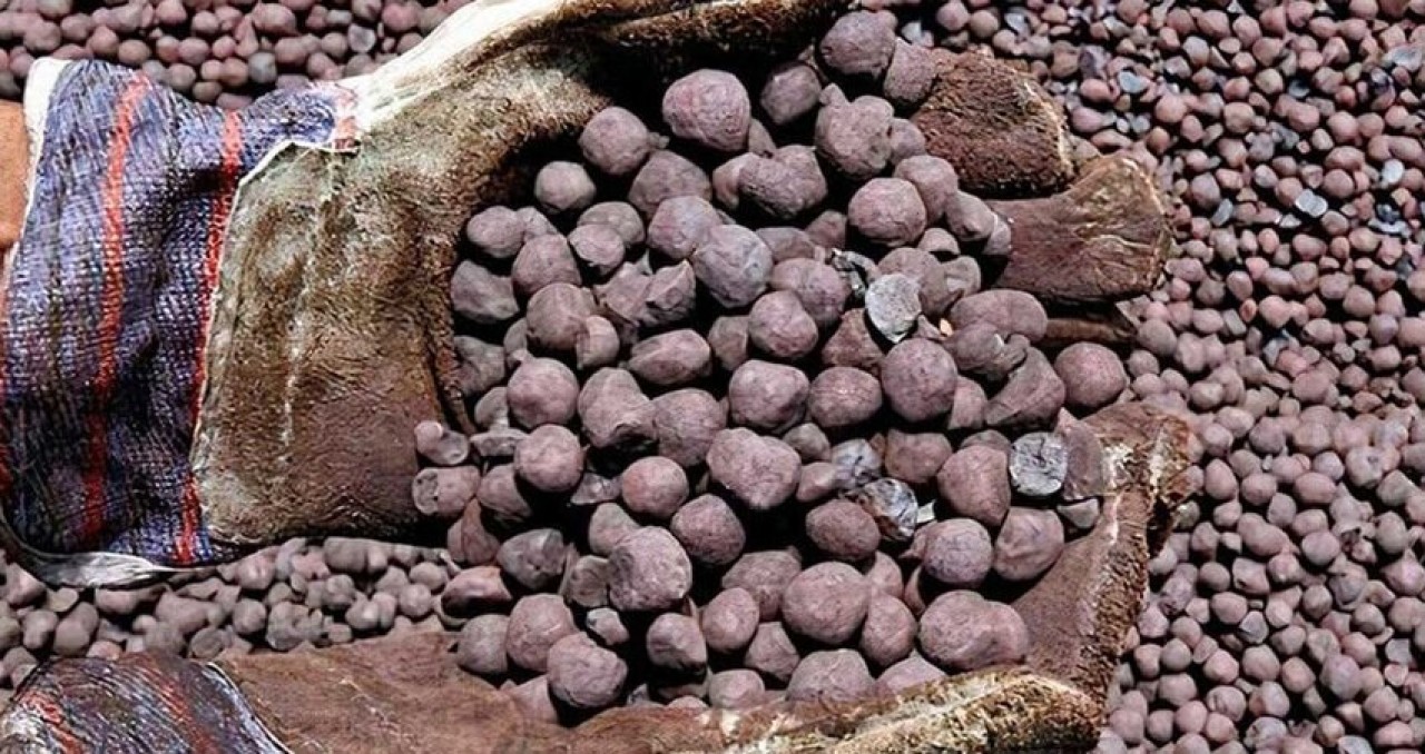بررسی بازارهای سنگ آهن و مس در سال 2025 و نگاه تحلیلگران به آینده